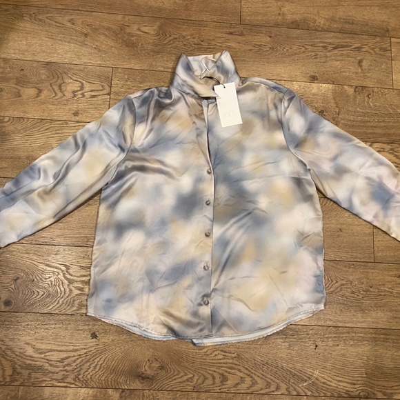 Zara Satin Effect Shirt - Picture 2 of 5